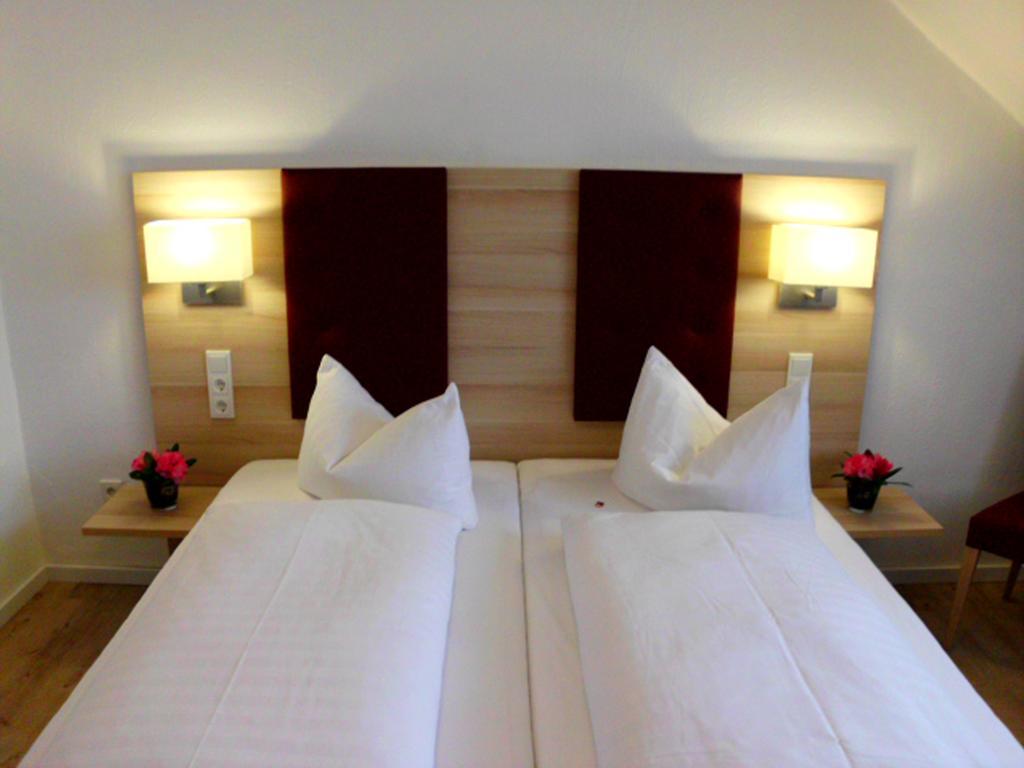 Hotel Zur Traube Velbert Kamer foto