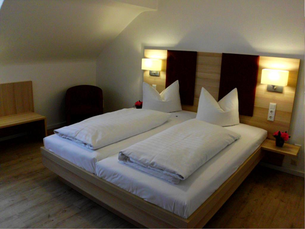 Hotel Zur Traube Velbert Kamer foto