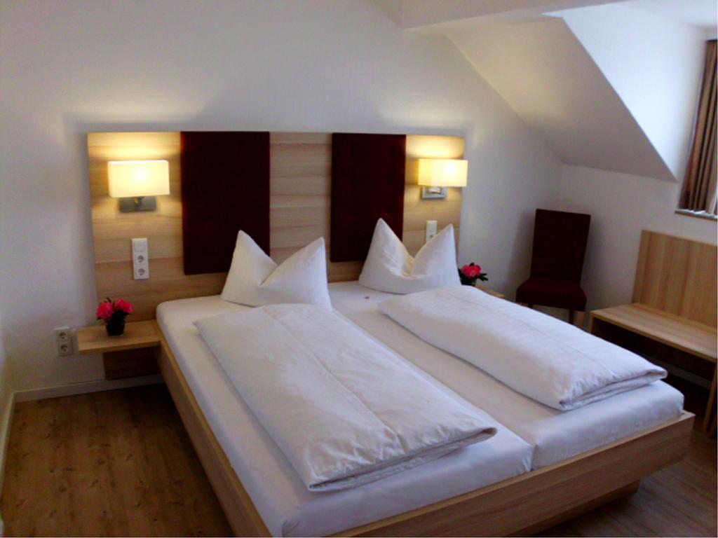Hotel Zur Traube Velbert Kamer foto